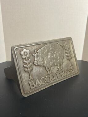Bacon Press Cast Iron Wood Handle Grill Pressing Steak Cooking Burger Ham BBQ US